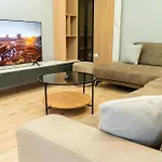 Signature Apartment 10