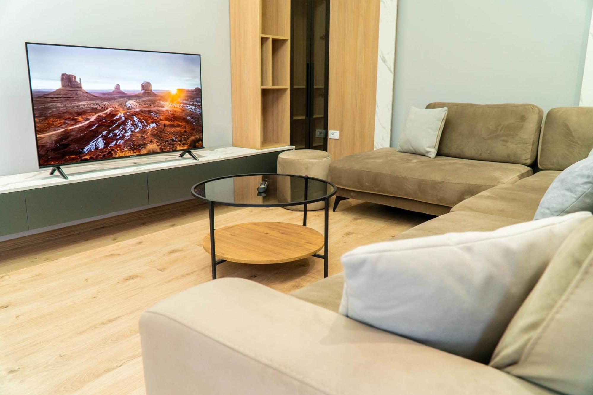 Apartment Signature 10 Tirana